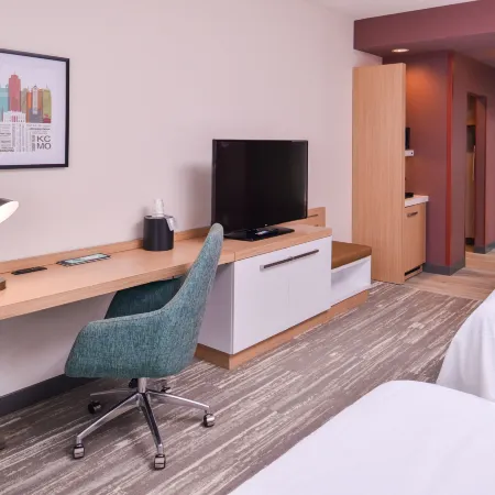 Hilton Garden Inn Kansas City Airport