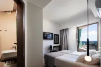 Steris Elegant Beach Hotel & Apartments