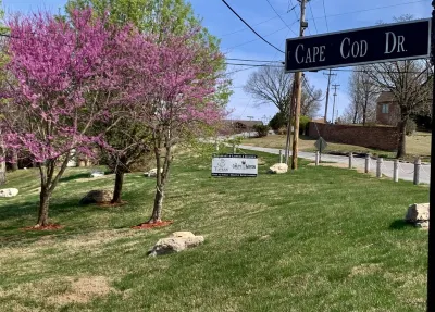 Fabulous 4BDR/3BA with Game Room! Great Amenities. Near Attractions. 銀元城主題樂園附近的飯店