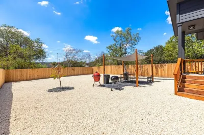 New Texas Home close to downtown San Antonio, TX & minutes to Frost Bank Center Hotels near Walmart Supercenter