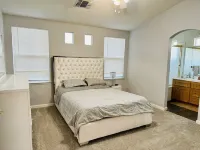 Discover Turlock charm near California State University Hotel in zona California State University, Stanislaus