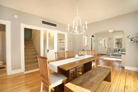 The Parkway Paddle: Walking distance to the lake Отели рядом с достопримечательностью «Университет Висконсин в Ошкош»