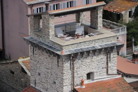 Torre Saracena di Dolcedo - An Exclusive Holiday A Jump in the Past