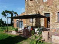 Apartment in Torrita, ground floor, terrace, swimming pool, Wi Fi, up to 4 pers