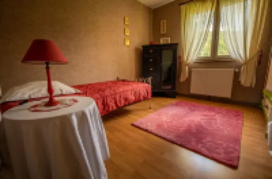 Quiet, Chalet for 2 to 6 people, Label 3 CléVacances, Free Con WI-FI