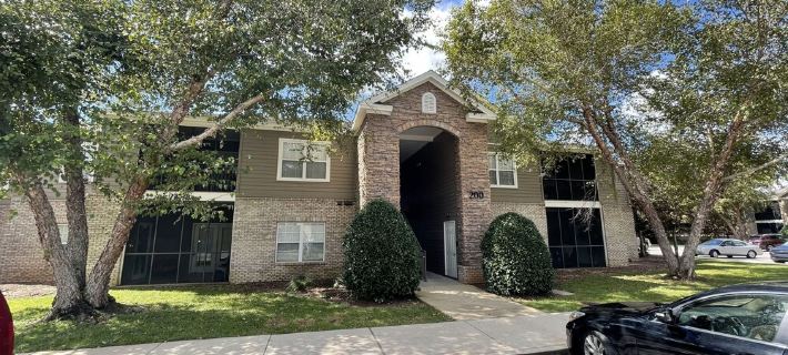 Park Ave Condo close to OWA and Alabama Beaches Hotels in Foley