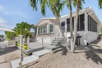 Pine Island Paradise - Saltwater Canal 2 Bed/2 Bath
