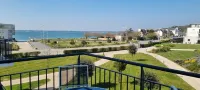 Beautiful apartment with sea view 50m from the sea with heated communal pool - Thalasso