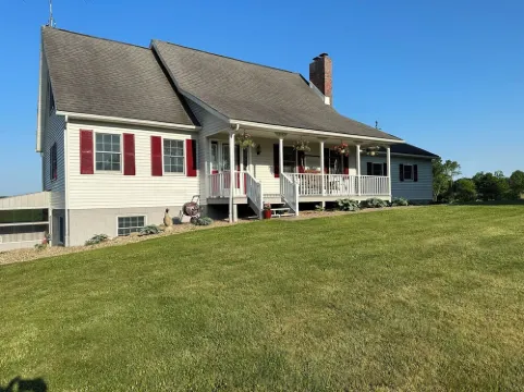 The secluded Windy Hollow Retreat nestled in Amish Country in Holmes County