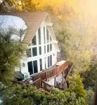 Stunning secluded creekside A-Frame cabin/gameroom