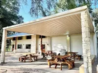 Angel pines Farmhouse