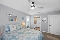 5 star rated property. Pet friendly Beach vacation home steps away from the Gulf Hotels near The Pines Park Public Boat Launch