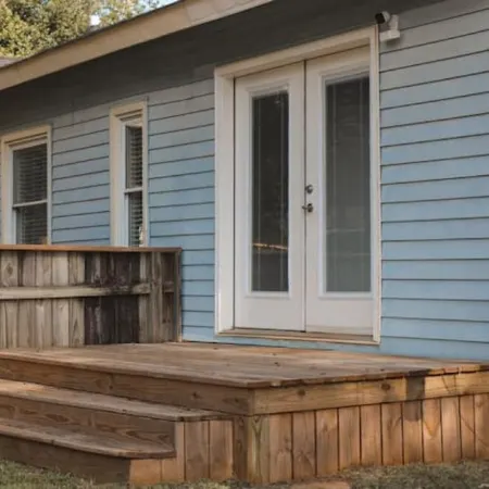 Cozy & Private home w/ in-ground pool