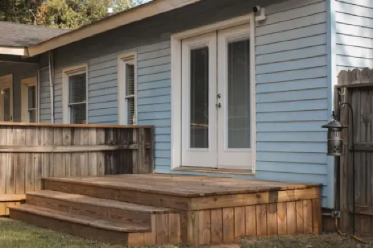 Cozy & Private home w/ in-ground pool