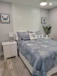 Newly Renovated Cozy 1 BR sleeps 4 and only 200 yards to the white sandy beach