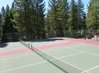 The Perfect Mountain Getaway!  Ideal Floor Plan for Groups Wanting Privacy!