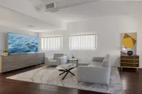 LUXURY ROOF TOP PENTHOUSE  IN THE MIDDLE OF PALM SPRINGS