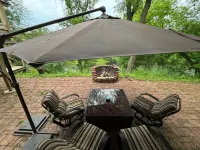 Spacious & Cozy home on The Apple River- Hiking, Tubing, Skiing, Racing, 12+ ppl