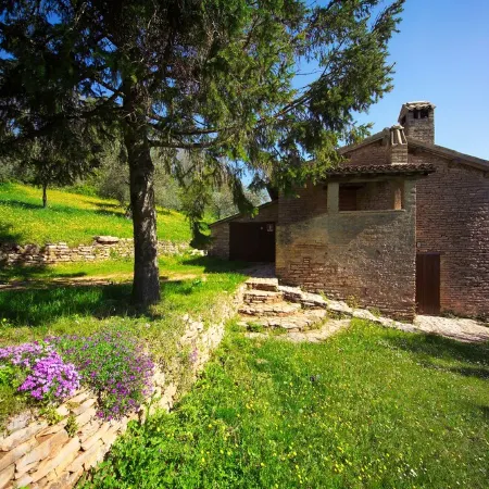 Art, nature and peace upon the mountain of St. Francis.