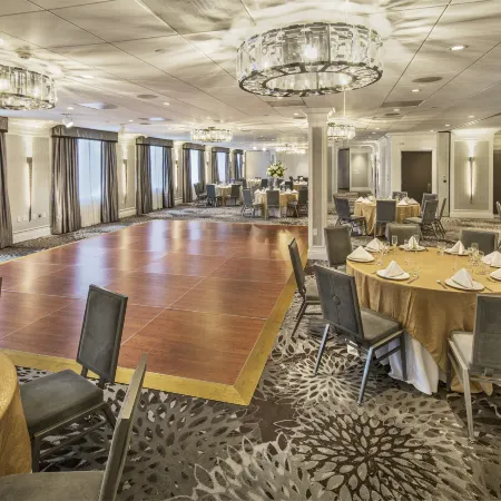 DoubleTree by Hilton Nanuet