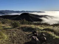Bright 4 Bedroom Mountain View Home By Arts Plaza Hotels in Thousand Oaks