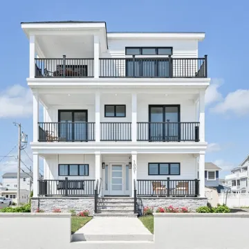 BEACHFRONT Multi-Family Home, 3 levels with decks!