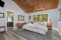 Holland Luxury Retreat-Not Your Typical Rental!