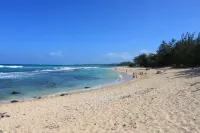 Plantation Style cottage short walk to beach and town Permit STPH2013/0004