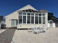 Family size Beach house located right on the lagoon