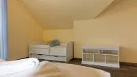 Bright apartment with balcony, centrally located