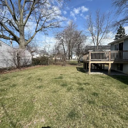 Family Retreat-Walk to Lake-Cedar Point-Deck/Grill