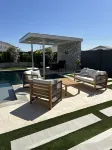 Barefoot Villa, take your shoes off and stay a while! 벅아이 호텔
