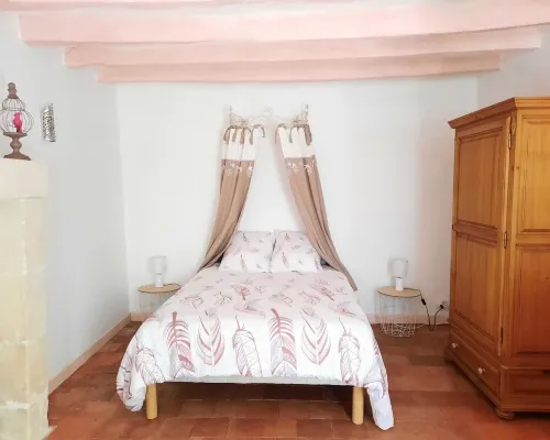 Renovated house in pretty Touraine village Hôtels à : Saché