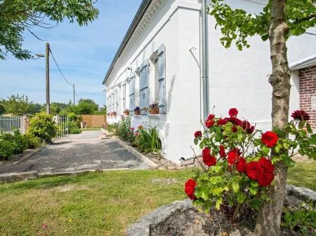 Villa du Ridin - La Villa 4 Fleurs Отели в г. Ле Кротуа