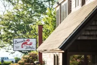 Cozy Nautical Getaway in Cape Neddick Hotels in Ogunquit