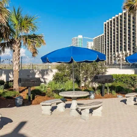 "BEACHFRONT" 4th Floor Condo ~ Phoenix East ~ Balcony ~ ORANGE BEACH OCEANFRONT