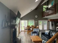 Fun times in Osage Beach - 3 bedroom house in Racetrack Cove
