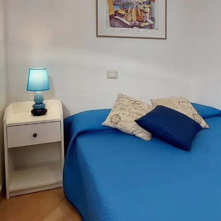 Lovely Cottage in the Tiber River Park, panoramic eclusivo near Todi