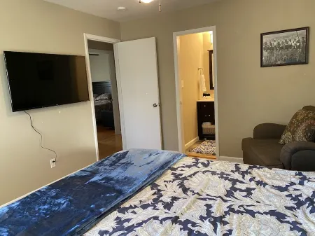 4BD House near Orion, Space & Rocket, Airport, Trash Panda Stadium,Research Park