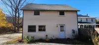 Stylish new 2 bedroom property in enchanting Shelburne Falls Village. Hotels in Shelburne