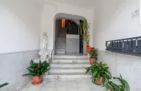 Equipped apartment, with 43 "TV and Netflix, 2 minutes from the station,