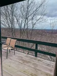 Camelback mountain condo with incredible views! Quick walk to the slopes!