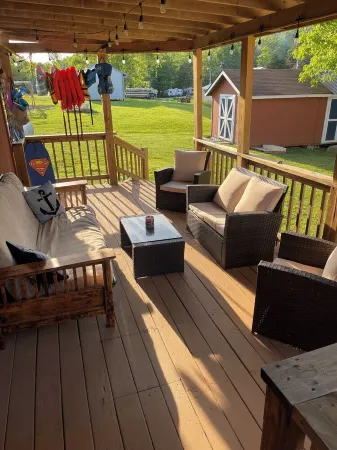 Lake House at Nolin Lake in Cub Run, KY Private Boat ramp near Mammoth Cave