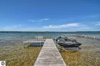 Cozy Cabin on Lake Manistee - Alppimaja