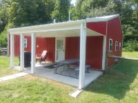 HOCKING HILLS AREA LODGING. Smoke & Pet Free, Adults/21 & older only Getaway.