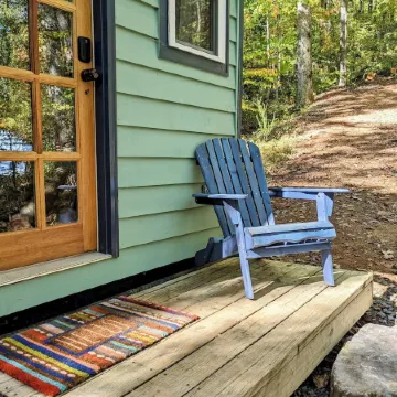 Tiny House~Creeks & River Nearby