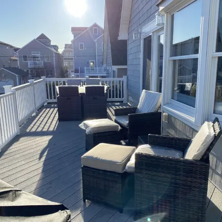 Immaculate House Steps from Manasquan Beach