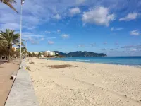 Feel good at the beach & arrive