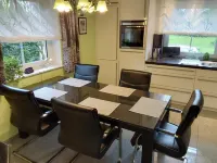 Holiday home Eifel National Park 160m2 슈라이덴 호텔