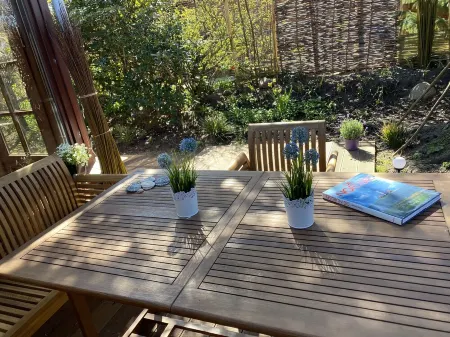 Cozy apartment for up to 5 people with terrace quiet and central pet-free Отели рядом с Аэропорт Вестерланд Зюльт